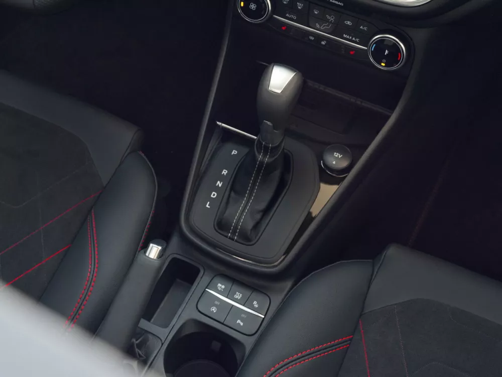 Автомобиль Ford Fiesta Mk7 Рестайлинг Хэтчбек (5 дверей) Active