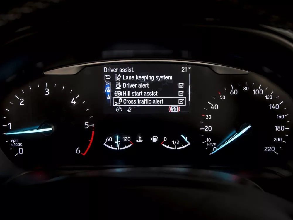 Автомобиль Ford Fiesta Mk7 Хэтчбек (5 дверей)
