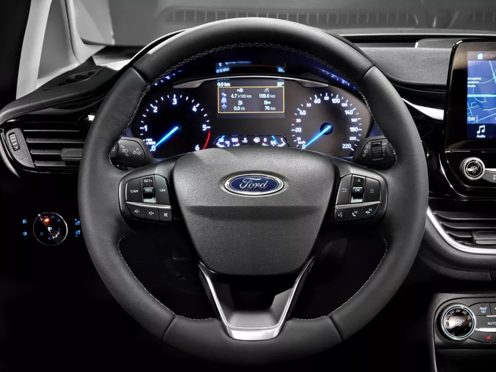 Автомобиль Ford Fiesta Mk7 Хэтчбек (5 дверей)