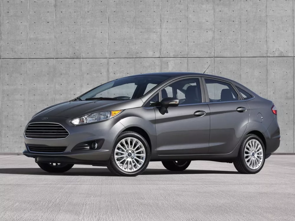Автомобиль Ford Fiesta Mk6 Рестайлинг Седан