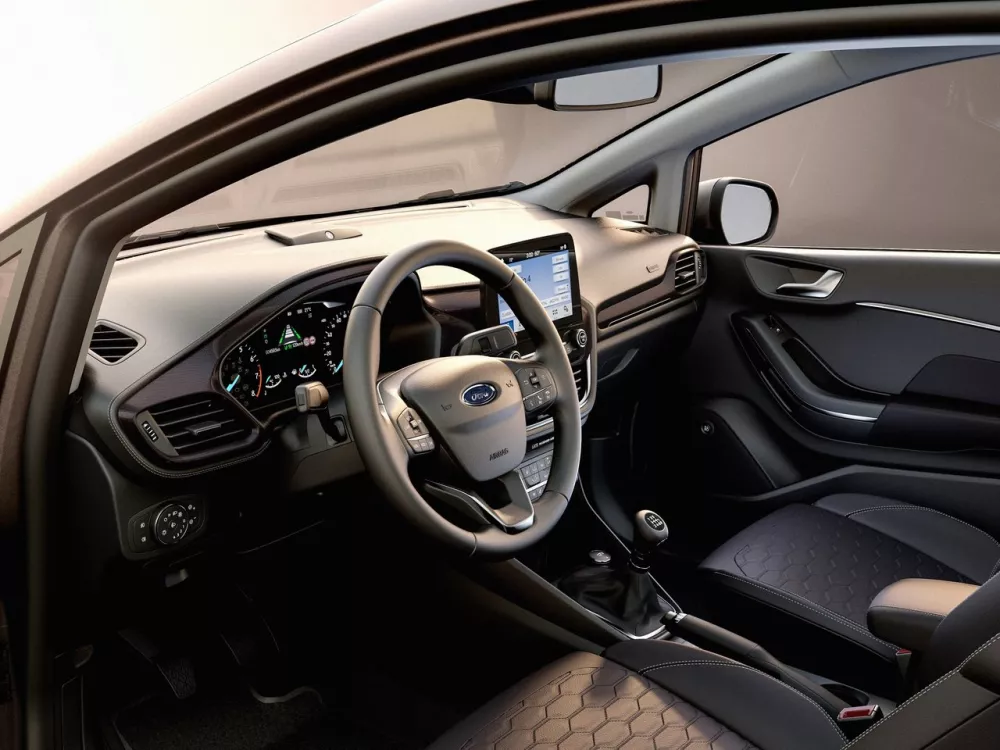 Автомобиль Ford Fiesta Mk7 Хэтчбек (3 двери)
