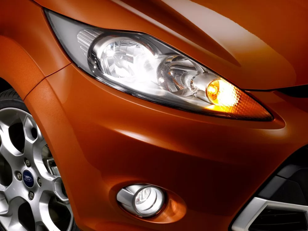 Автомобиль Ford Fiesta Mk6 Хэтчбек (5 дверей)