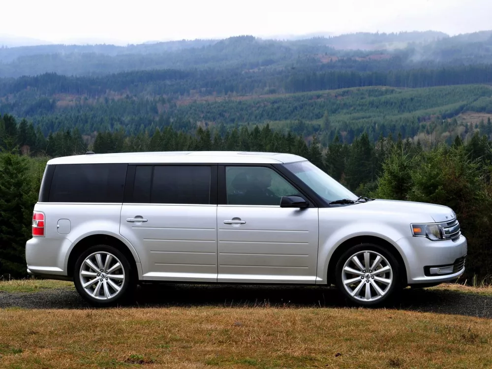 Автомобиль Ford Flex I Рестайлинг Внедорожник (5 дверей)