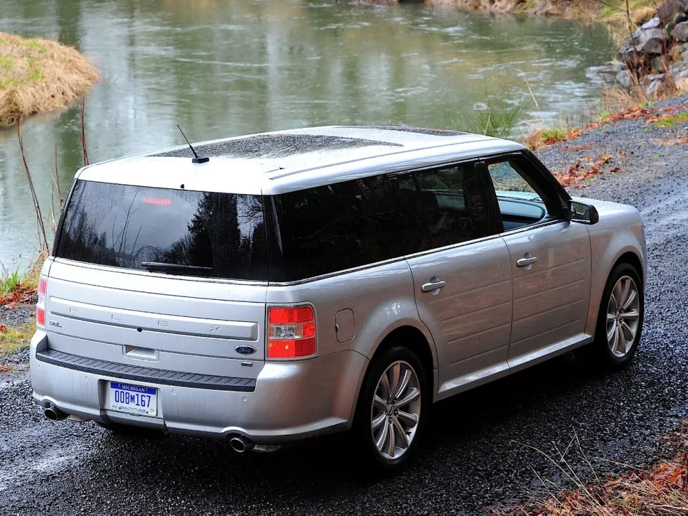 Автомобиль Ford Flex I Рестайлинг Внедорожник (5 дверей)