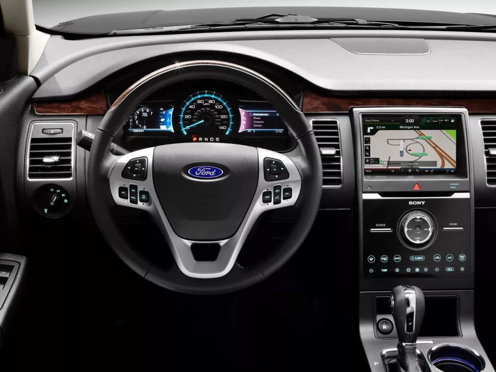 Автомобиль Ford Flex I Рестайлинг Внедорожник (5 дверей)