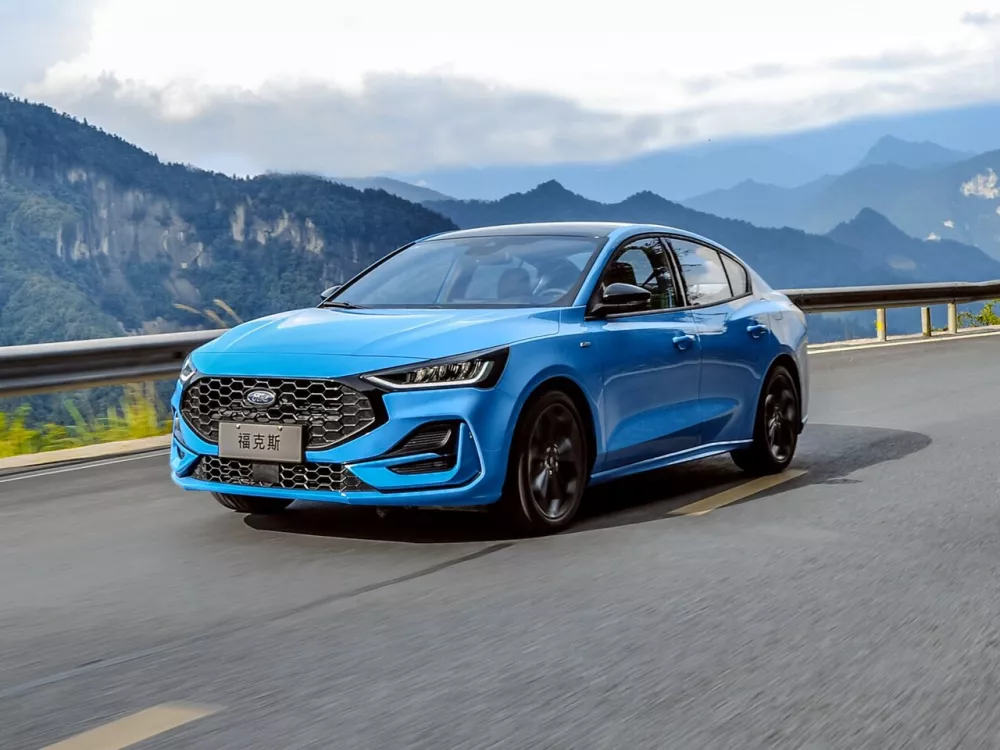Автомобиль Ford Focus IV Рестайлинг Седан