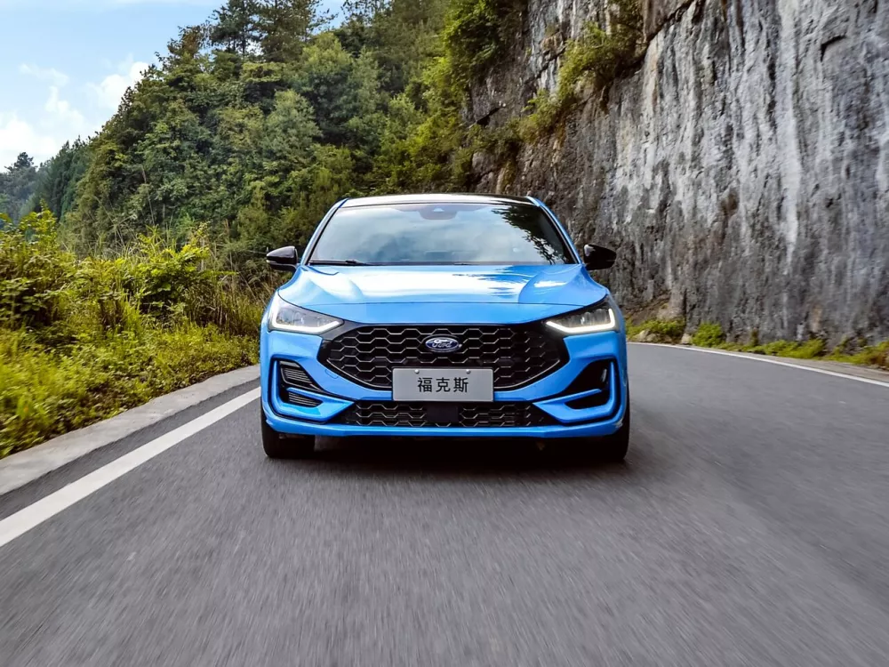 Автомобиль Ford Focus IV Рестайлинг Седан