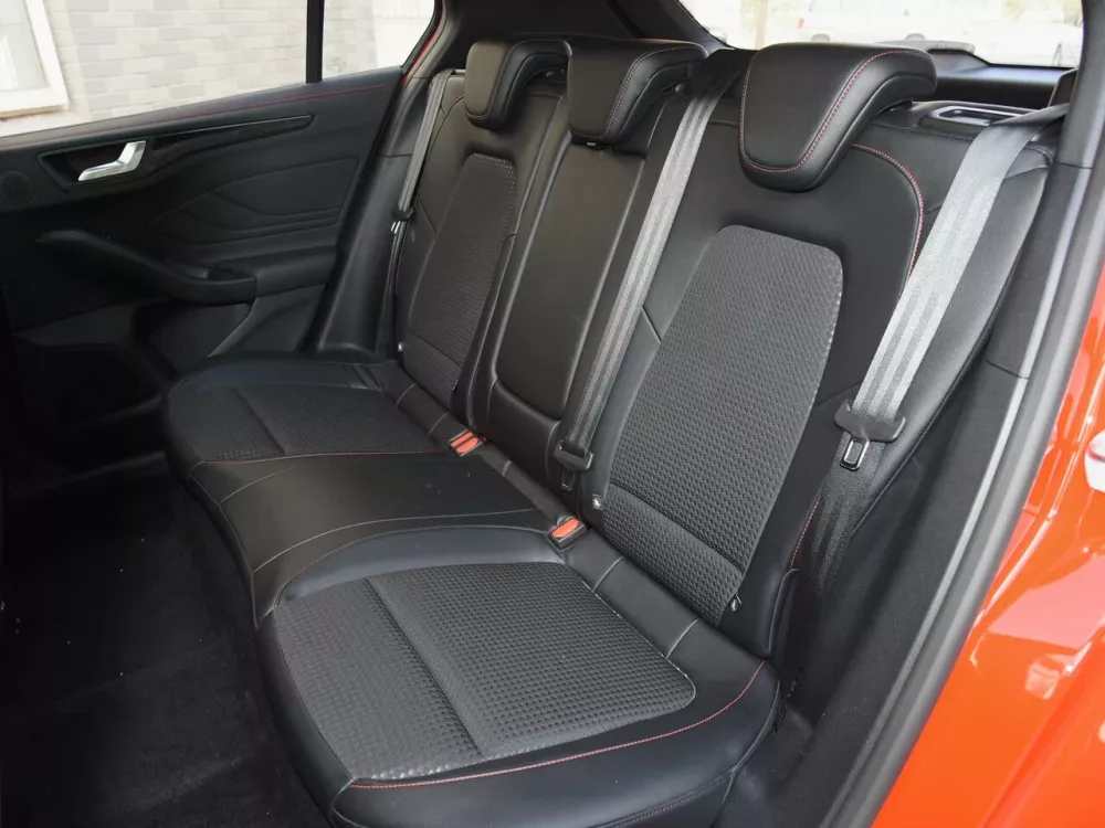 Автомобиль Ford Focus IV Рестайлинг (China Market) Хэтчбек (5 дверей)