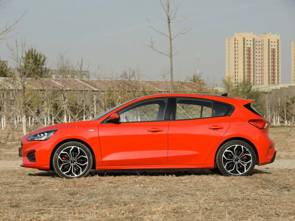 Автомобиль Ford Focus IV Рестайлинг (China Market) Хэтчбек (5 дверей)