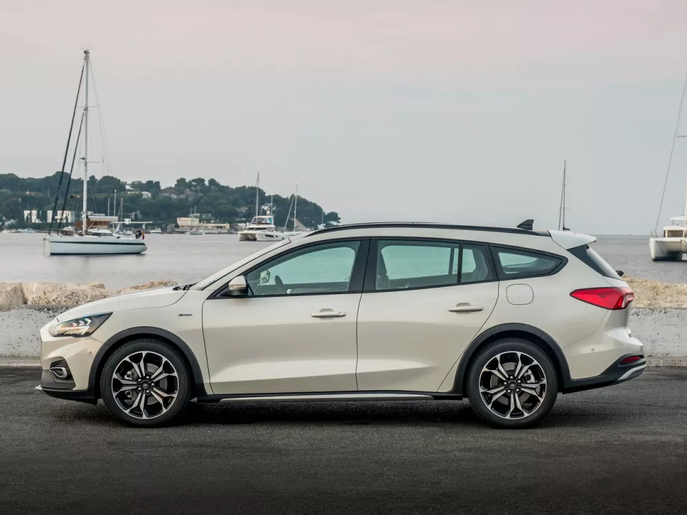 Автомобиль Ford Focus IV Универсал (5 дверей) Active