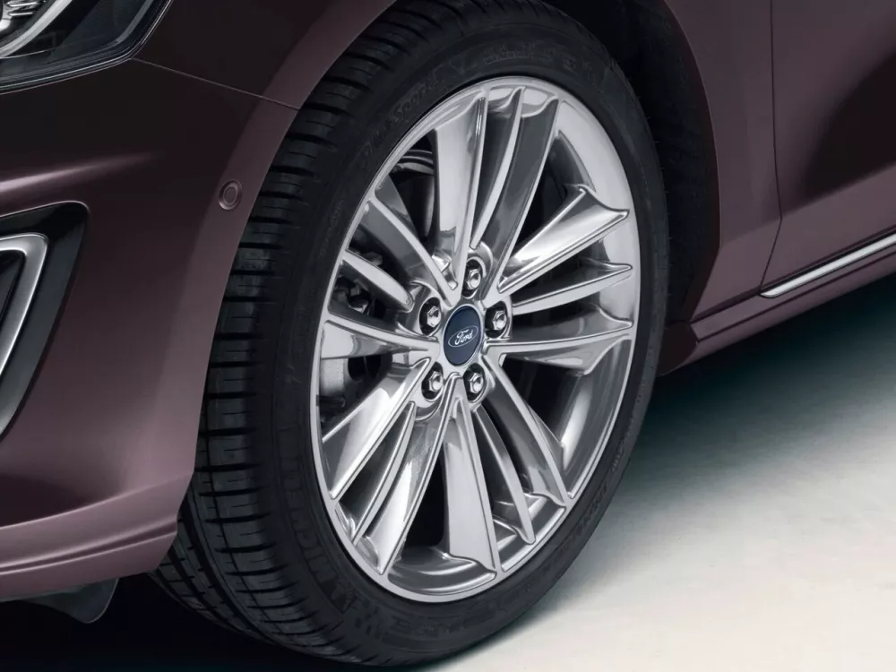 Автомобиль Ford Focus IV Хэтчбек (5 дверей)