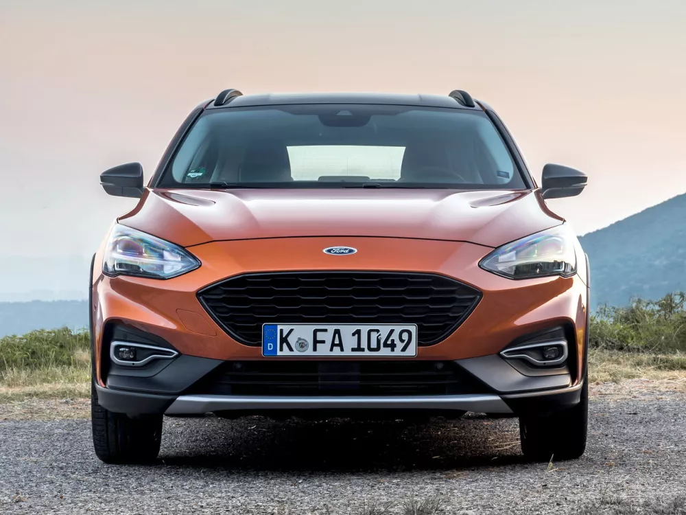 Автомобиль Ford Focus IV Хэтчбек (5 дверей) Active