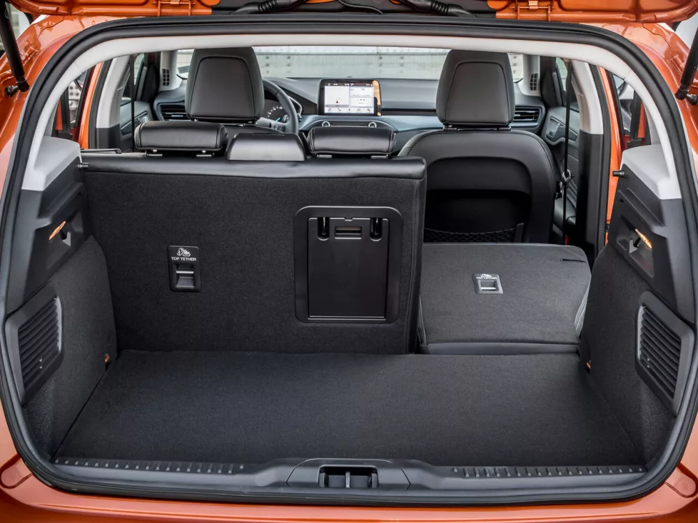 Автомобиль Ford Focus IV Хэтчбек (5 дверей) Active