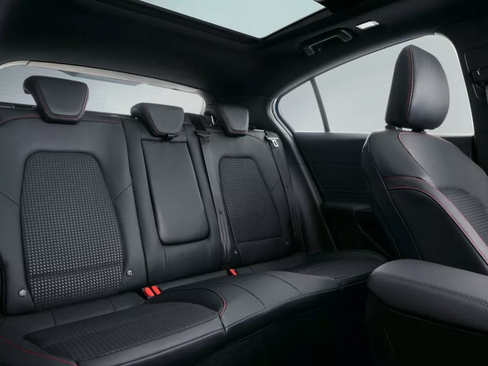 Автомобиль Ford Focus IV Седан