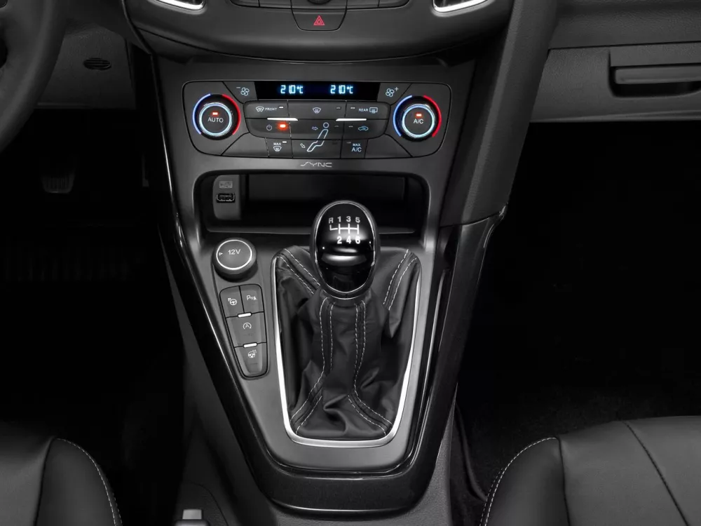 Автомобиль Ford Focus III Рестайлинг Универсал (5 дверей)