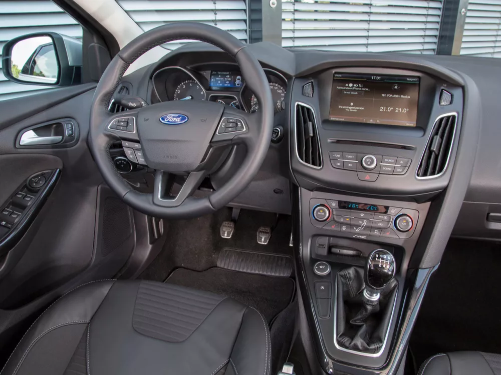Автомобиль Ford Focus III Рестайлинг Хэтчбек (5 дверей)