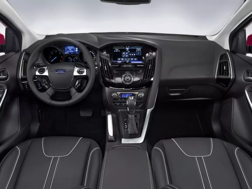 Автомобиль Ford Focus III Универсал (5 дверей)
