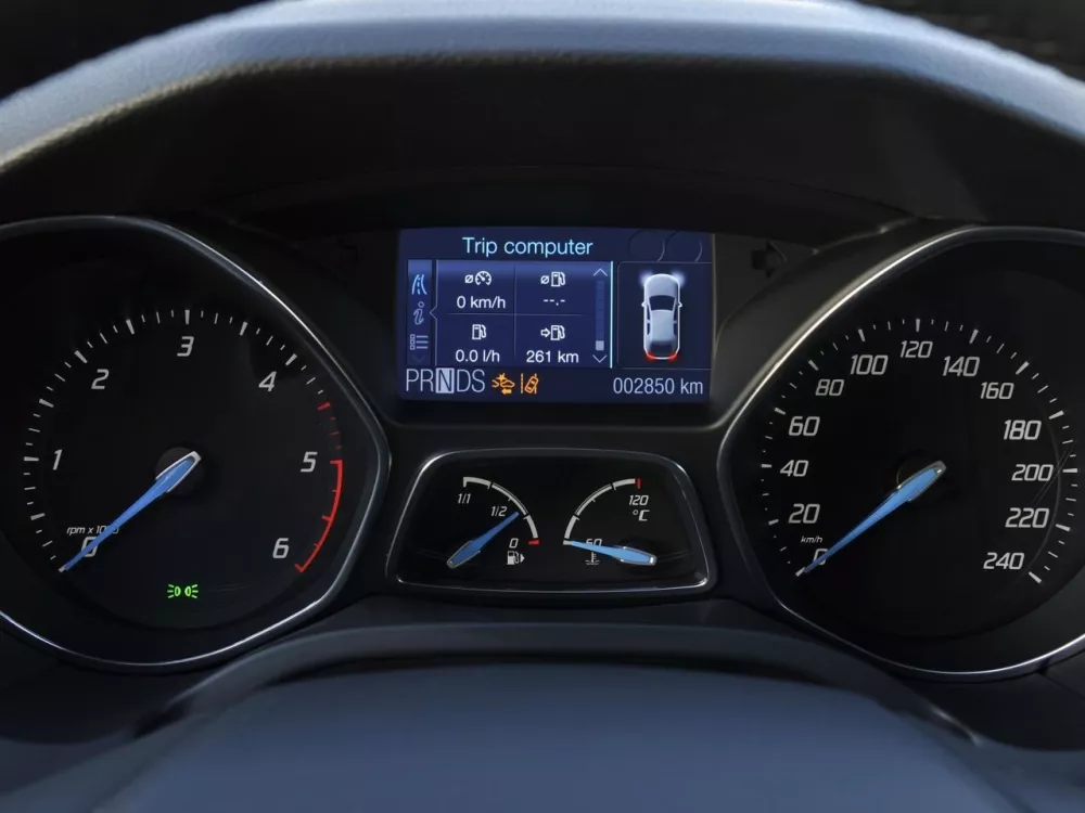 Автомобиль Ford Focus III Универсал (5 дверей)