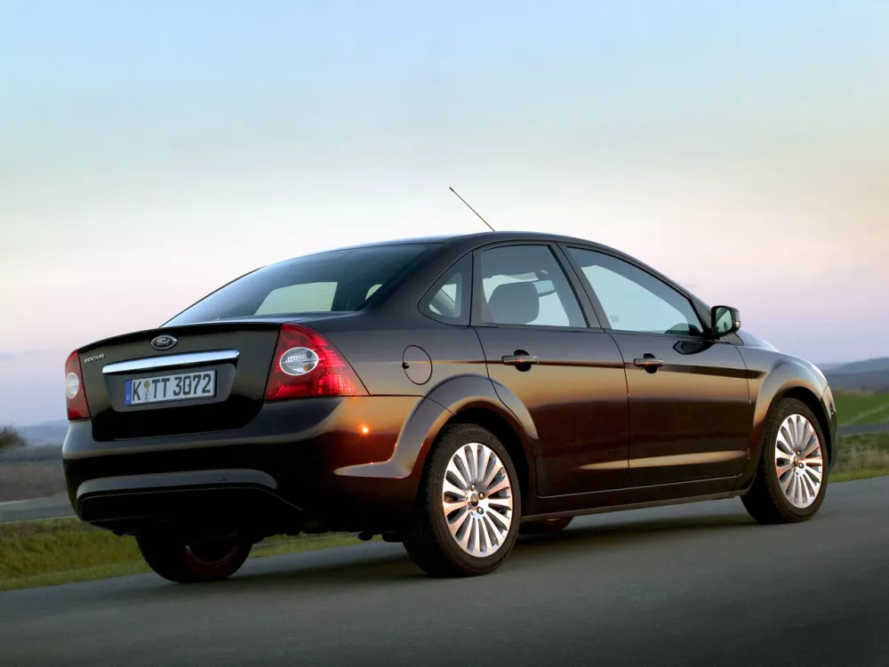 Автомобиль Ford Focus II Рестайлинг Седан