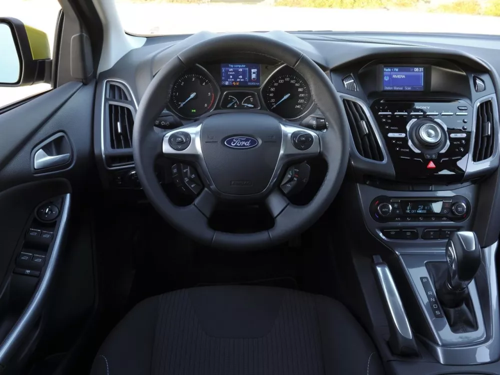 Автомобиль Ford Focus III Универсал (5 дверей)