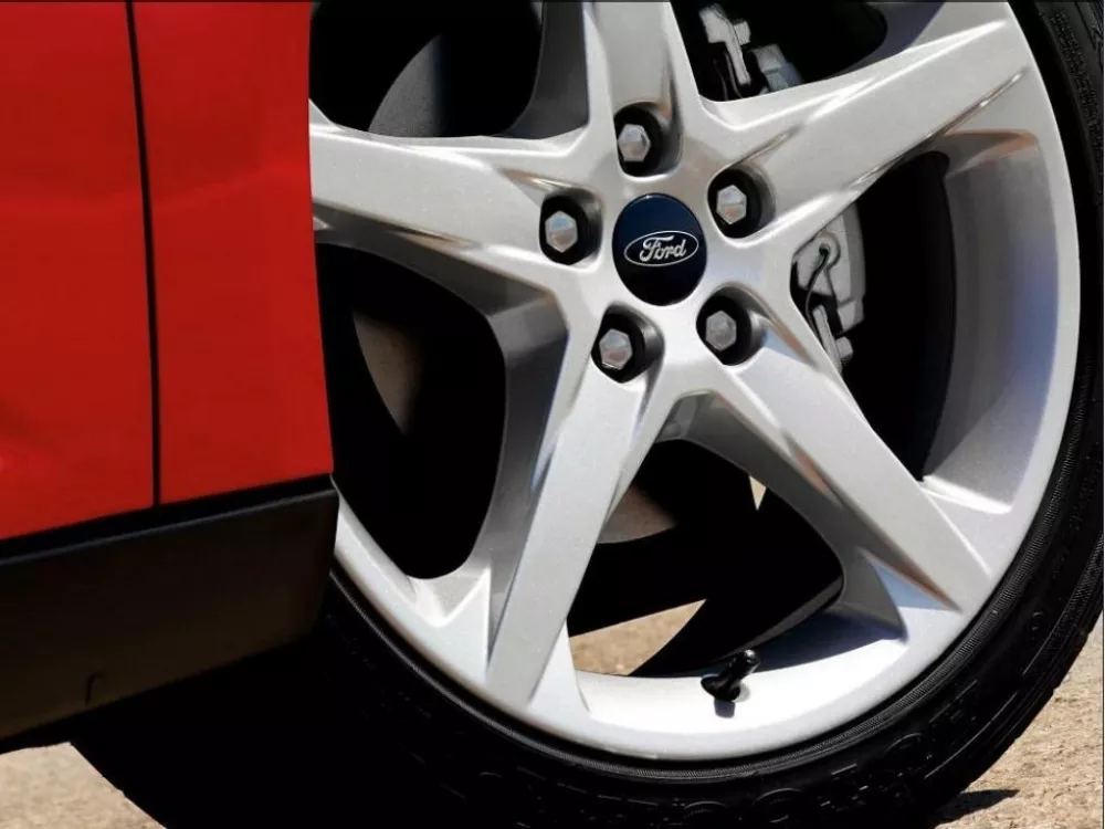 Автомобиль Ford Focus III Универсал (5 дверей)