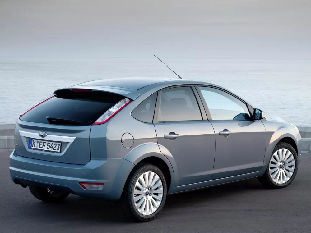 Автомобиль Ford Focus II Рестайлинг Хэтчбек (5 дверей)