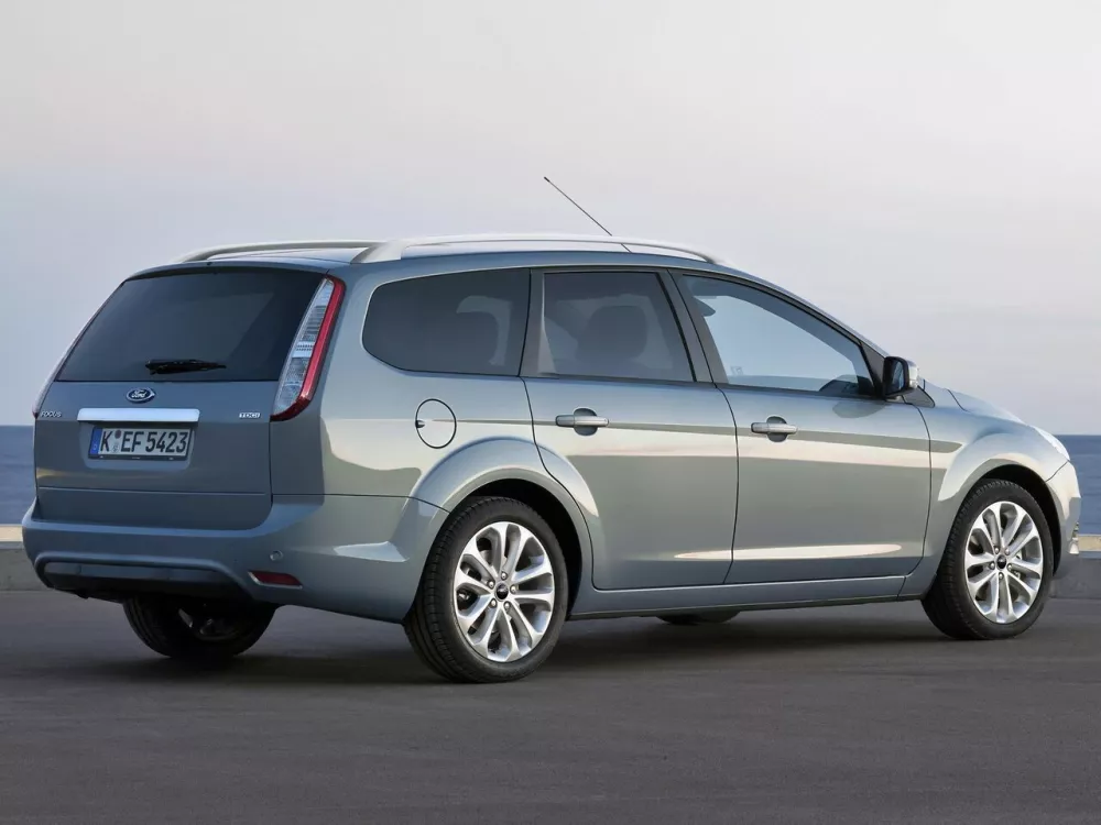 Автомобиль Ford Focus II Рестайлинг Универсал (5 дверей)