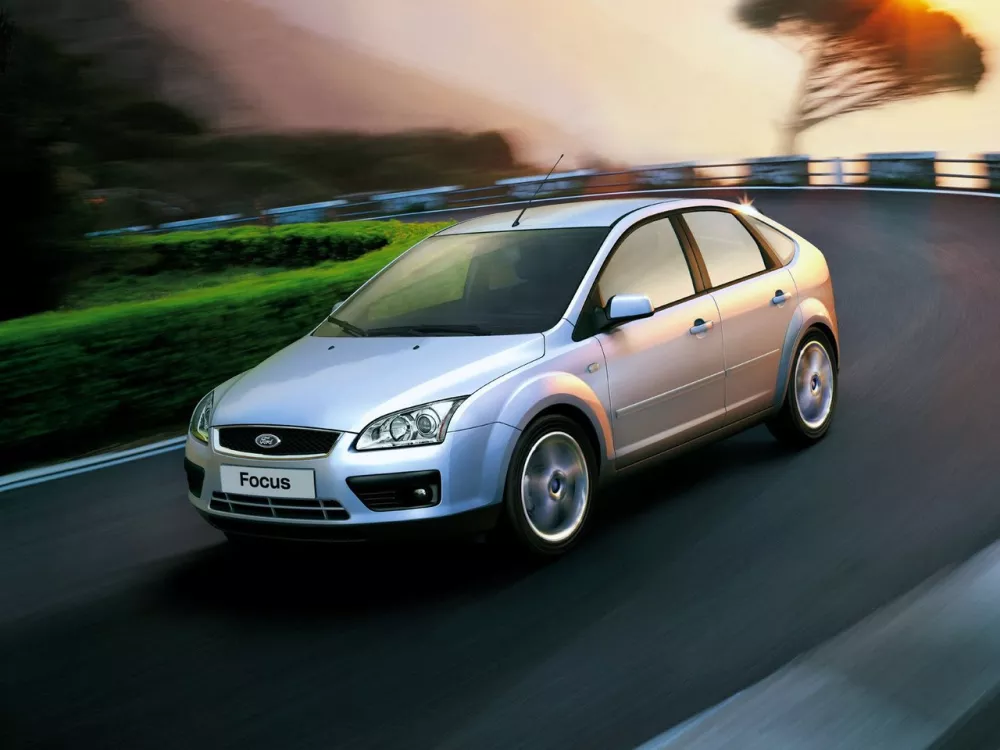 Автомобиль Ford Focus II Хэтчбек (5 дверей)
