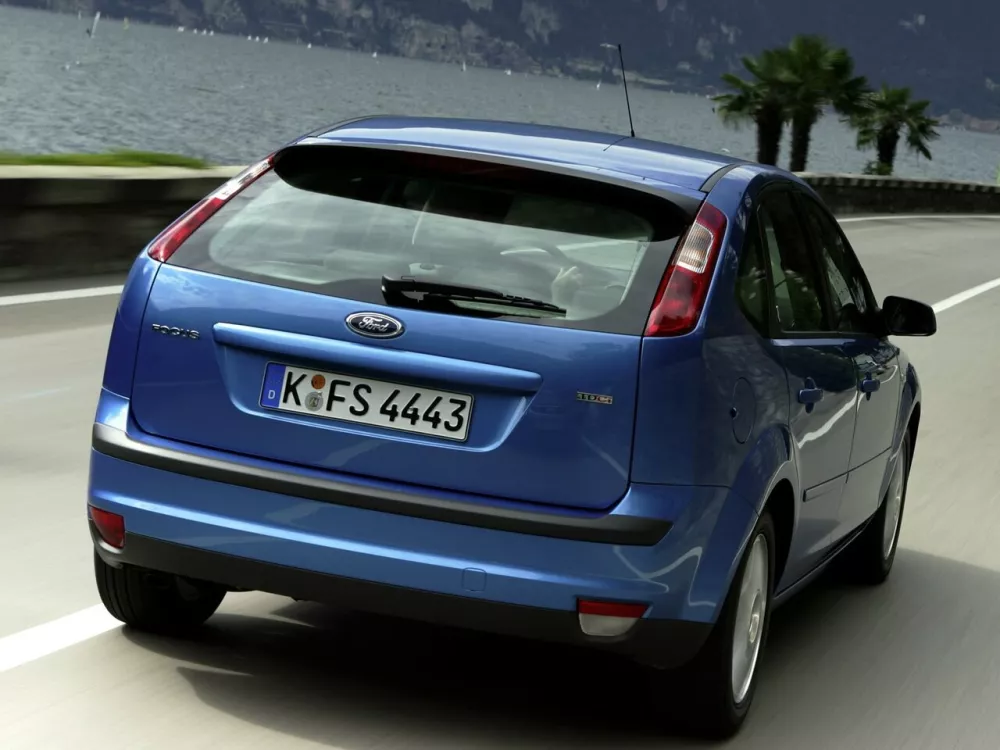 Автомобиль Ford Focus II Хэтчбек (5 дверей)