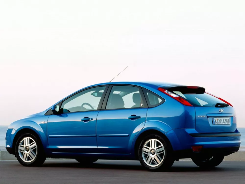 Автомобиль Ford Focus II Хэтчбек (5 дверей)
