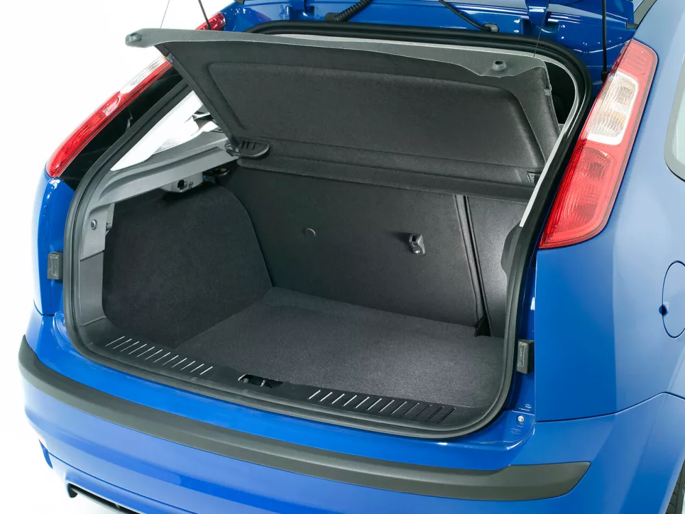 Автомобиль Ford Focus II Хэтчбек (5 дверей)