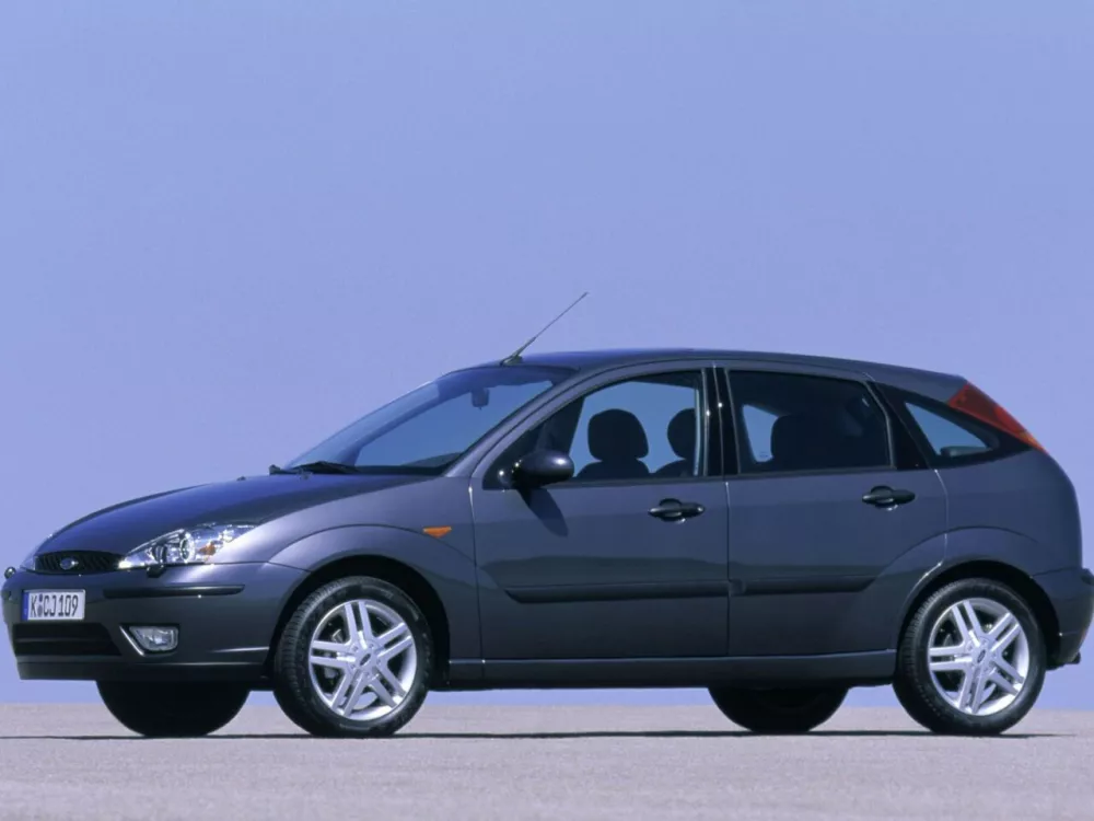 Автомобиль Ford Focus I Рестайлинг Хэтчбек (5 дверей)