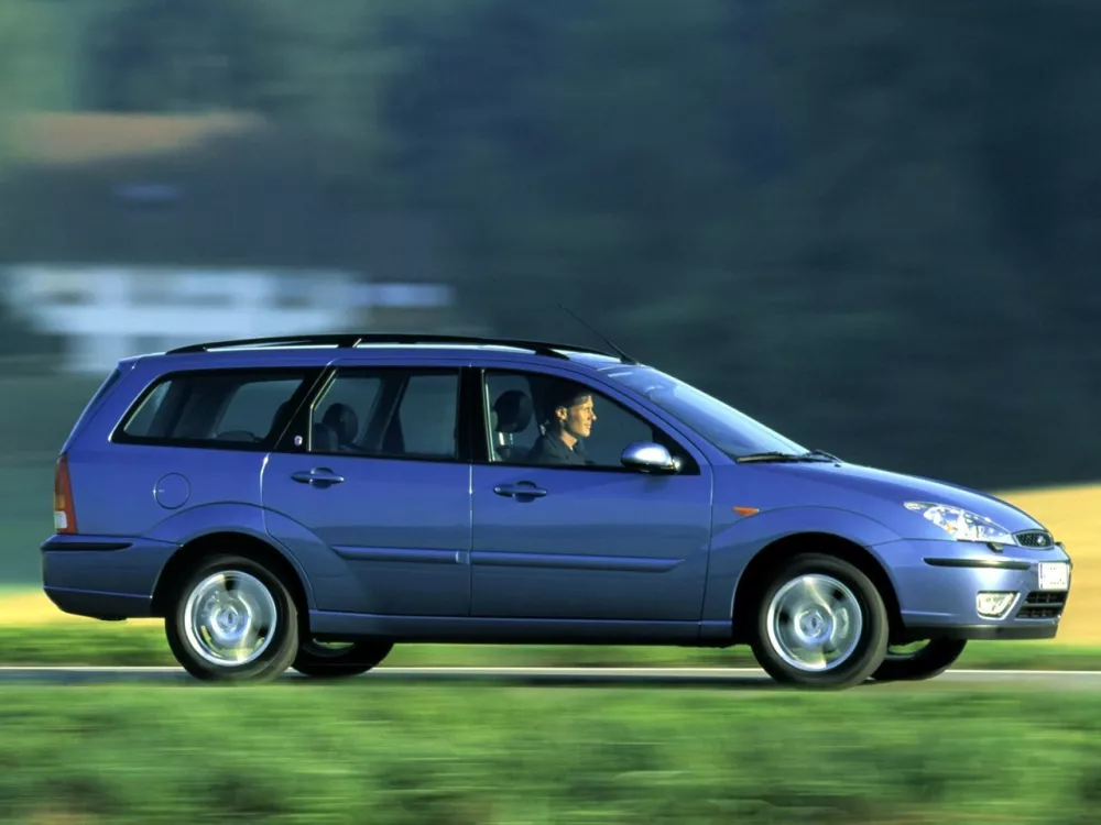 Автомобиль Ford Focus I Рестайлинг Универсал (5 дверей)