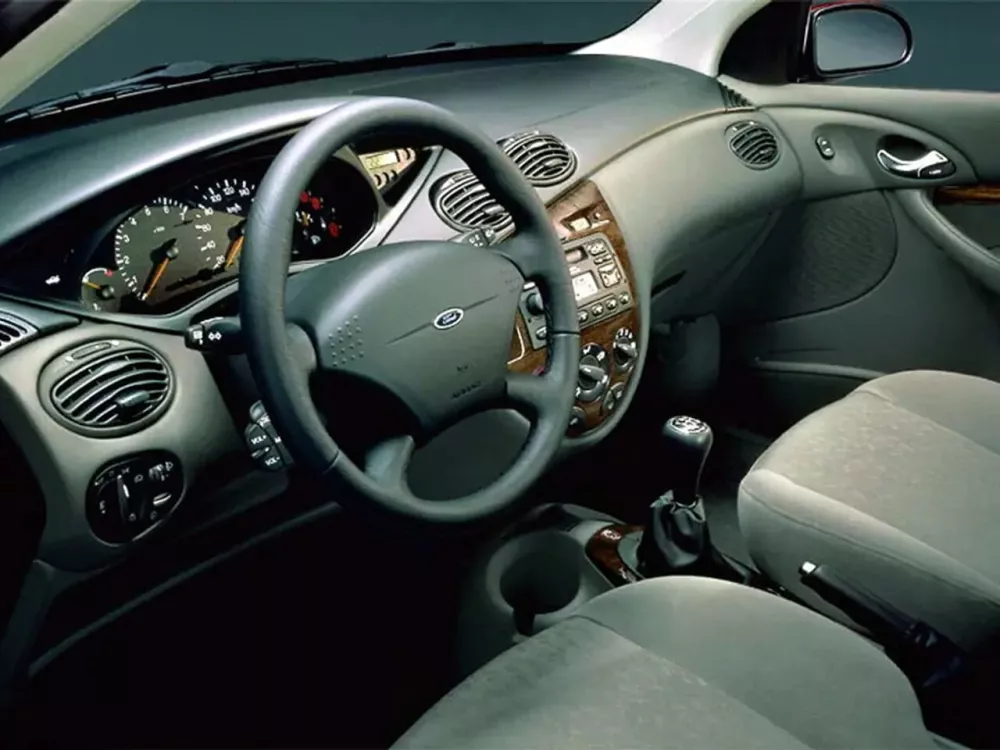 Автомобиль Ford Focus I Рестайлинг Универсал (5 дверей)