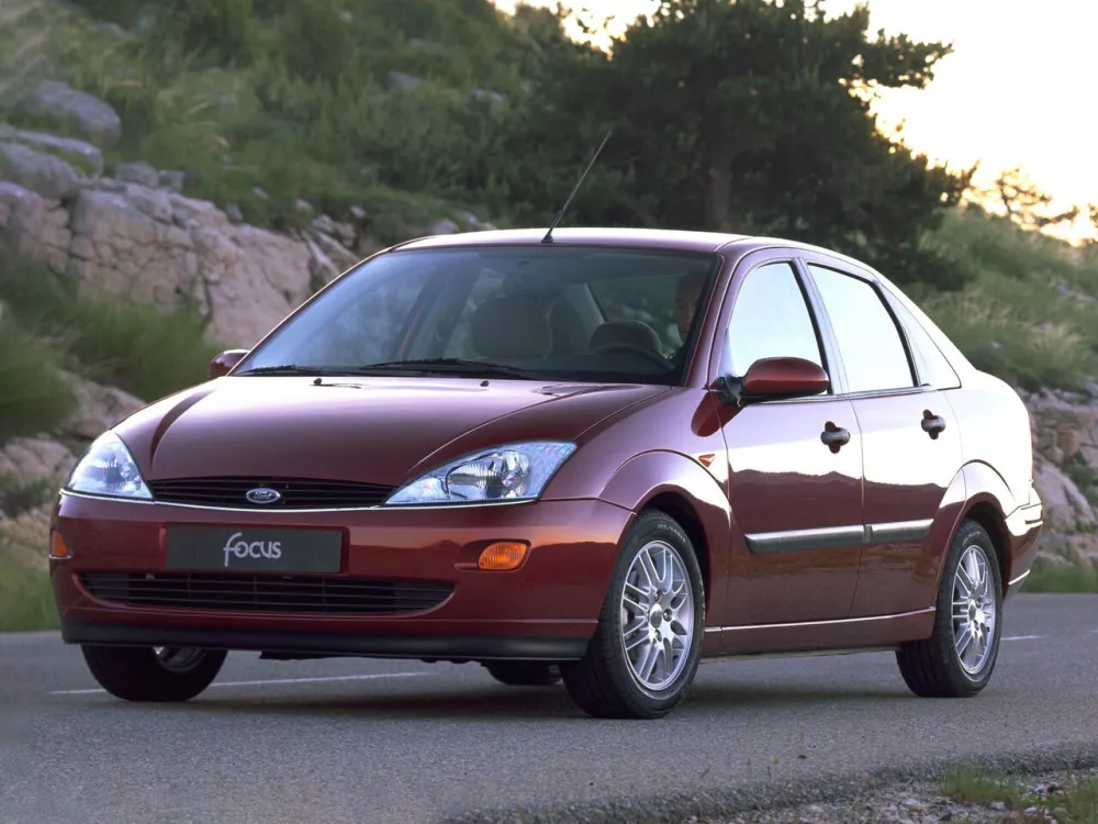 Автомобиль Ford Focus I Седан