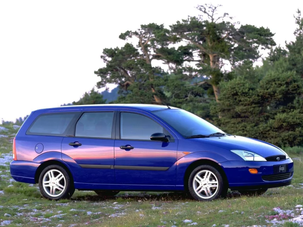 Автомобиль Ford Focus I Универсал (5 дверей)