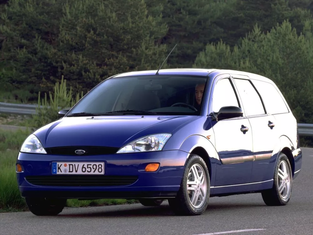 Автомобиль Ford Focus I Универсал (5 дверей)