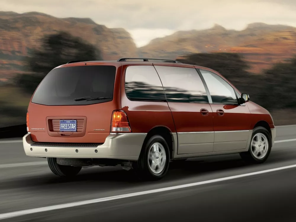 Автомобиль Ford Freestar Минивэн