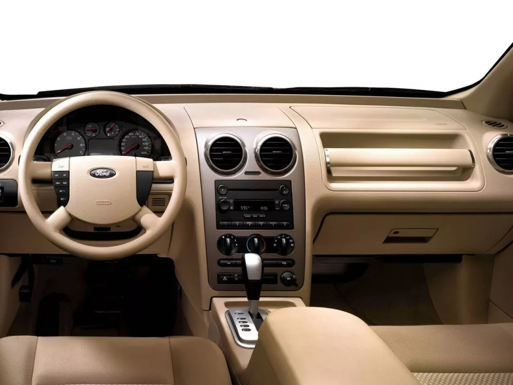 Автомобиль Ford Freestyle Внедорожник (5 дверей)