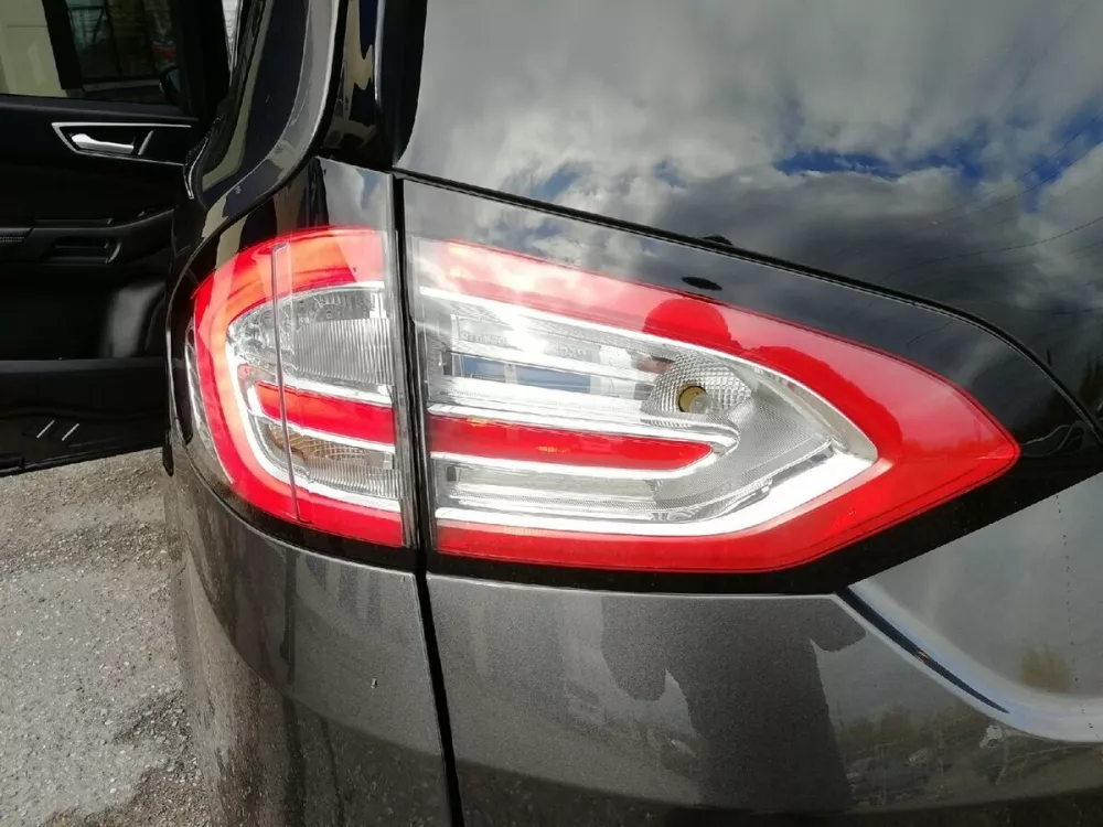 Автомобиль Ford Galaxy III Рестайлинг Минивэн