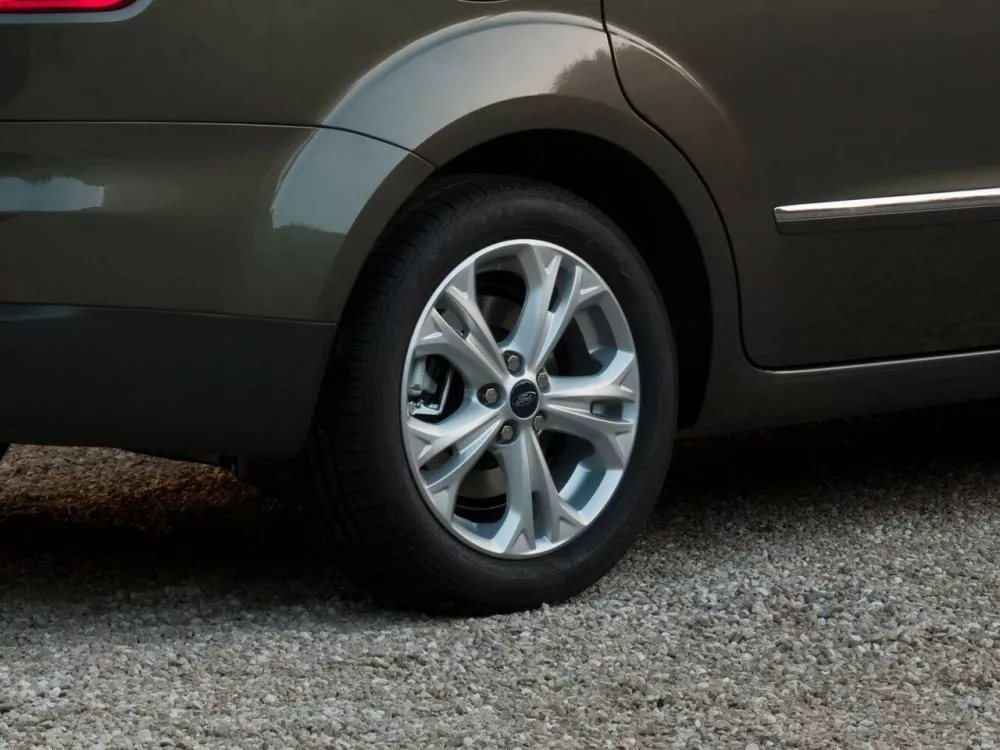 Автомобиль Ford Galaxy II Рестайлинг Минивэн