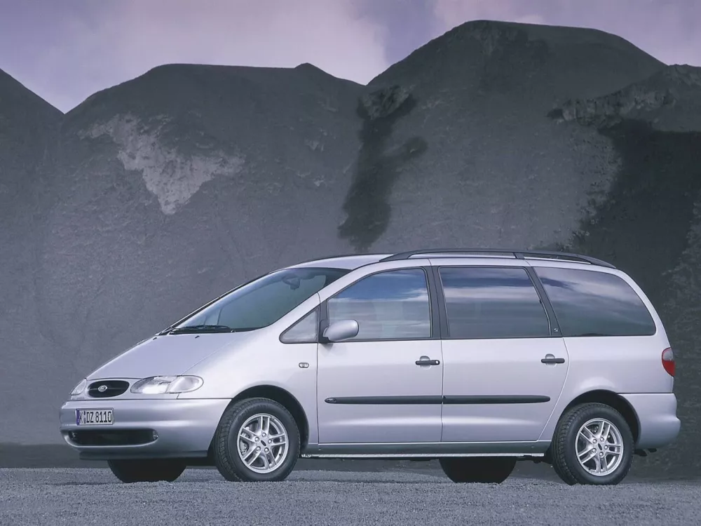 Автомобиль Ford Galaxy I Минивэн