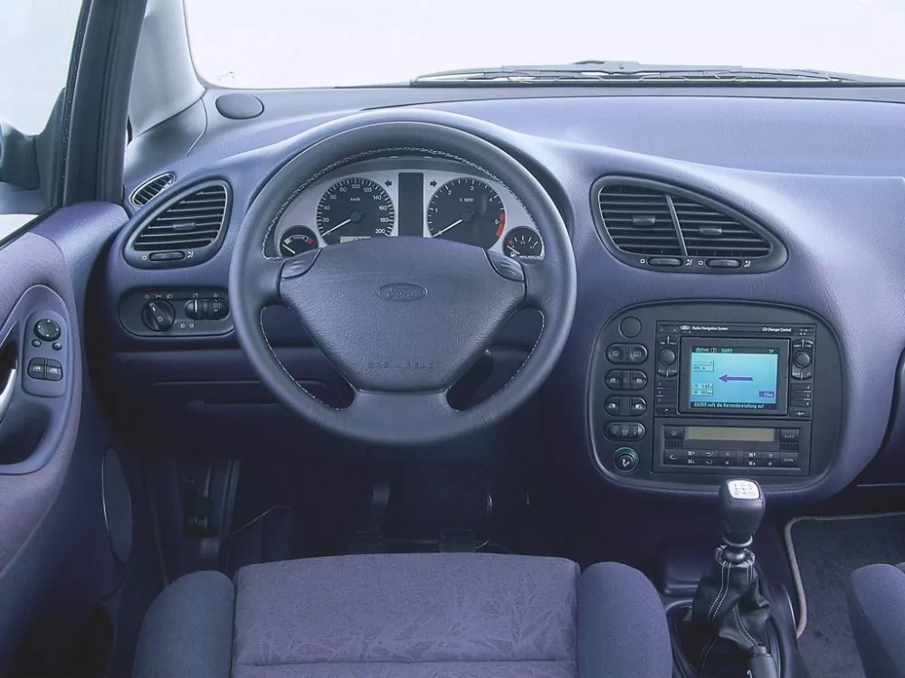 Автомобиль Ford Galaxy I Минивэн