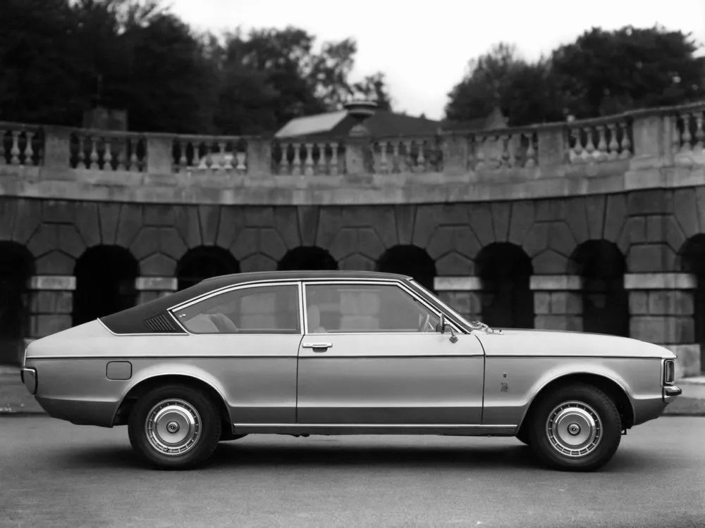 Автомобиль Ford Granada I Купе