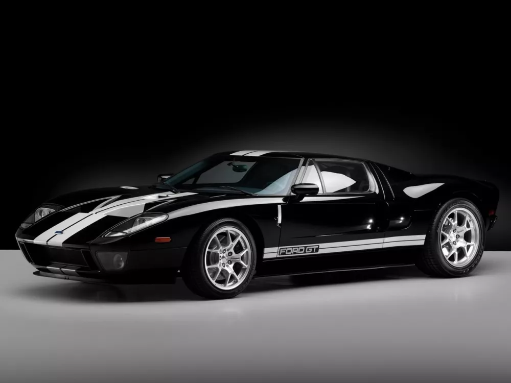 Автомобиль Ford GT I Купе