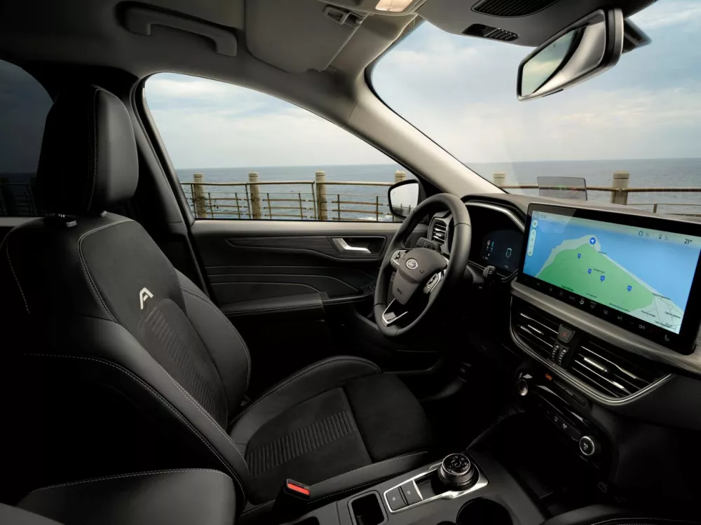 Автомобиль Ford Kuga III Рестайлинг Внедорожник (5 дверей)