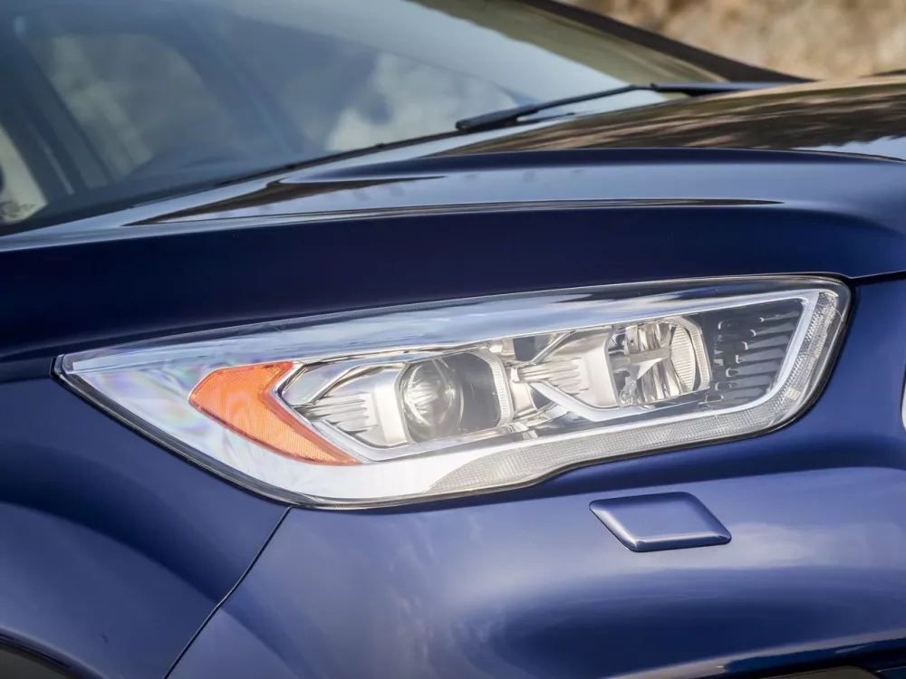 Автомобиль Ford Kuga II Рестайлинг Внедорожник (5 дверей)