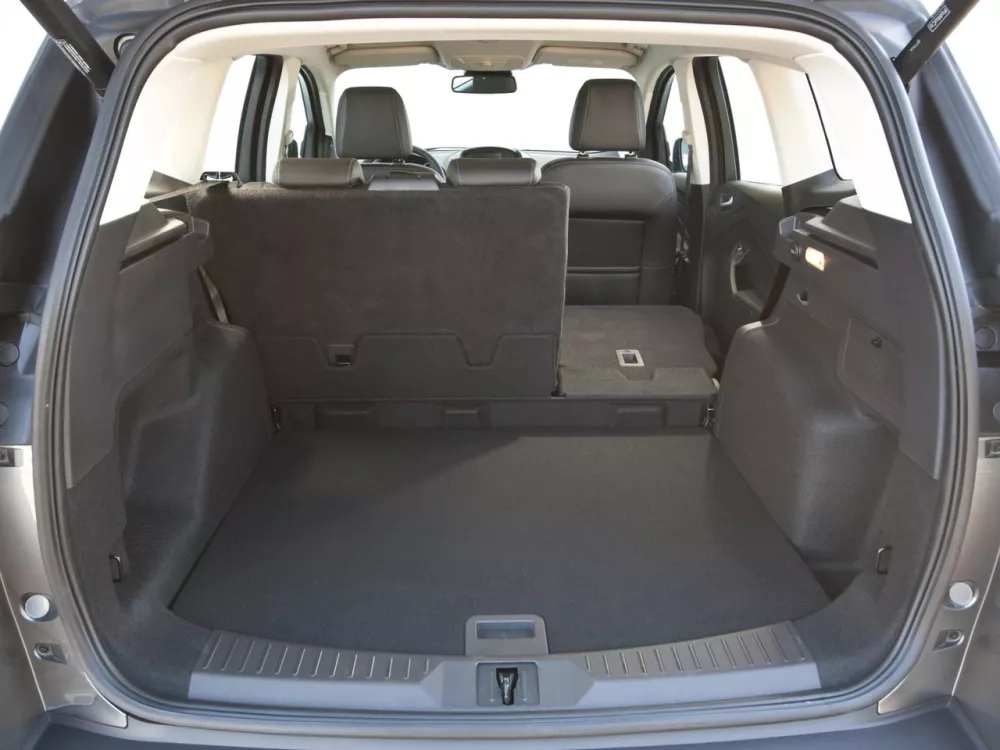 Автомобиль Ford Kuga II Внедорожник (5 дверей)