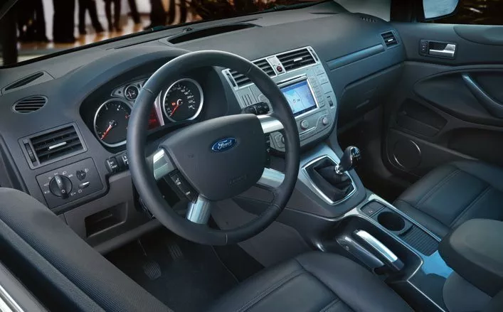 Автомобиль Ford Kuga I Внедорожник (5 дверей)