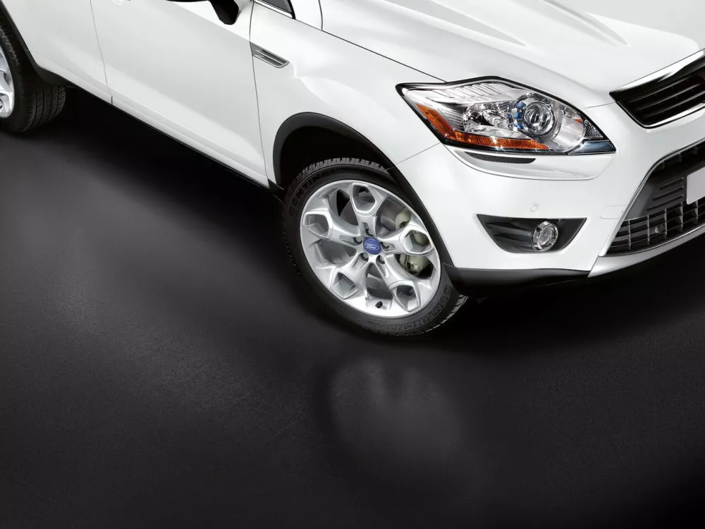 Автомобиль Ford Kuga I Внедорожник (5 дверей)